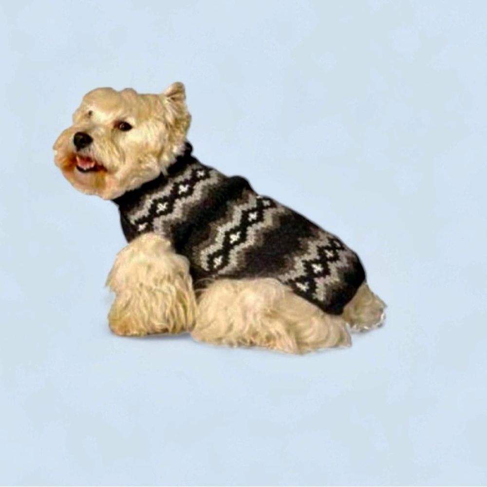 Chilly Dog Grey Diamonds Dog Sweater